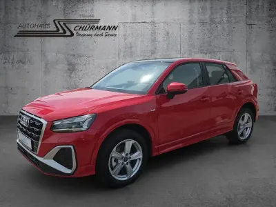 Neu Audi Q2 S-Line 150 PS (110 kW) 2026 Rot SUV
