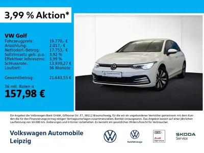 Gebraucht VW Golf VIII Move 150 PS (110 kW) 2024 Weiß Limousine