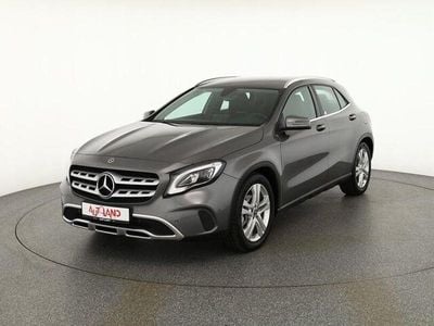 Usata Mercedes GLA180 122 CV (89 kW) 2018 Grigio SUV