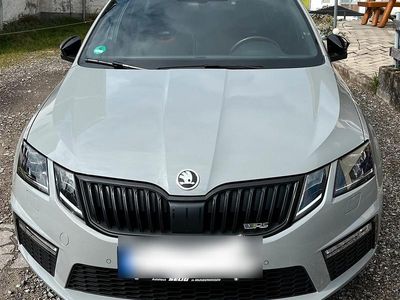 Gebraucht Skoda Octavia RS 184 PS (135 kW) 2020 Grau Kombi