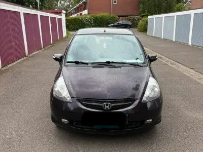 Käytetty Honda Jazz 83 HP (61 kW) 2008 Violetti Viistoperä