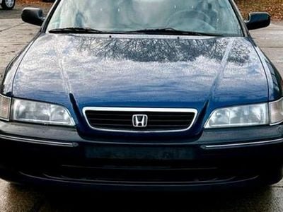 Second-hand Honda Accord 116 CP (85 kW) 1996 Berlinǎ