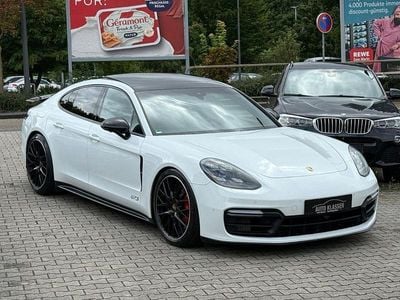 Porsche Panamera GTS
