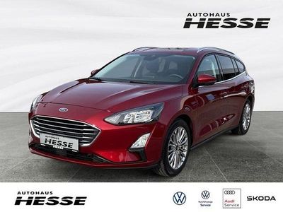 Gebraucht Ford Focus Titanium 150 PS (110 kW) 2019 Rot Limousine