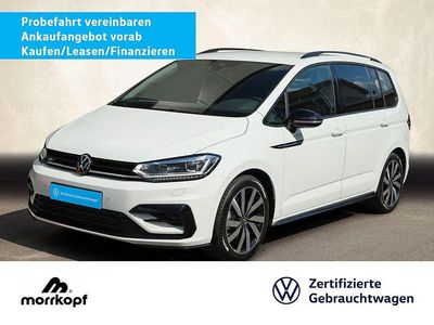 Pure white (weiß), uni Gebraucht 2024 VW Touran Style Van / Kleinbus | 45.440 € (Teuer)