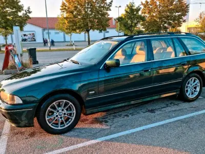 Gebraucht BMW 520 170 PS (125 kW) 2003 Grün Kombi