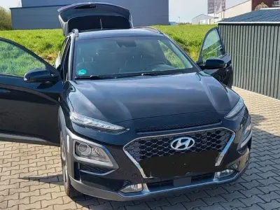 Gebraucht Hyundai Kona Style 177 PS (130 kW) 2018 Schwarz SUV