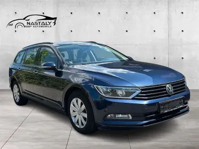 Gebraucht VW Passat Comfortline 120 PS (88 kW) 2015 Blau Kombi