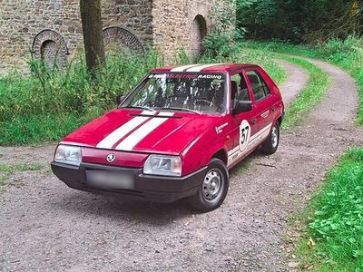 Gebraucht Skoda Favorit 60 PS (44 kW) 1991 Rot Limousine