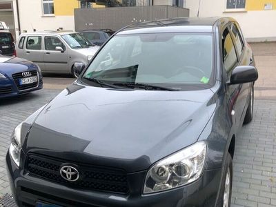 gebraucht Toyota RAV4 2.0-l-VVT-i 4x4 Automatik TÜV Service Neu