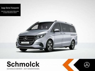 Hightechsilber Gebraucht 2024 Mercedes V220 Style Van / Kleinbus | 57.900 € (Guter Preis)