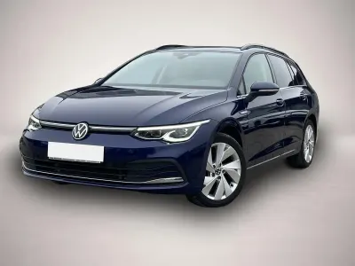 Gebraucht VW Golf VIII Style 150 PS (110 kW) 2022 Manufacturer Kombi