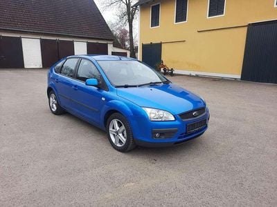 Usata Ford Focus Style 101 CV (74 kW) 2007 Blu Berlina