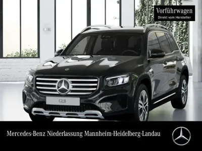 Gebraucht Mercedes GLB200 AMG 163 PS (119 kW) 2025 Schwarz SUV