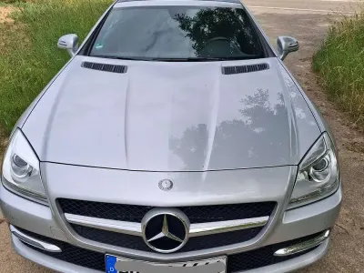 Gebraucht Mercedes SLK200 184 PS (135 kW) 2014 Silber Cabrio