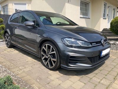 gebraucht VW Golf 2.0 GTD DSG/NAVI/LED/2.HAND/PDC+