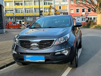 Gebraucht Kia Sportage 163 PS (119 kW) 2011 Grau SUV
