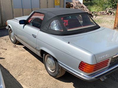 Silber Gebraucht 1978 Mercedes SL350 Cabrio | 27.950 €