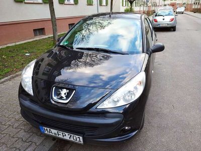 gebraucht Peugeot 206+ 75