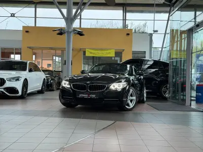 Gebraucht BMW Z4 Sport Line 156 PS (114 kW) 2014 Schwarz Cabrio