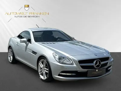 Gebraucht Mercedes SLK200 184 PS (135 kW) 2011 Silber Cabrio