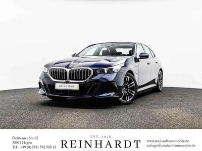 Gebraucht BMW 530e M Sport 299 PS (219 kW) 2024 Tansanitblau ii metallic Limousine