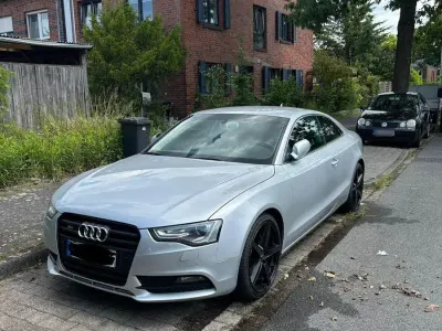Gebraucht Audi A5 204 PS (150 kW) 2012 Silber Coupé