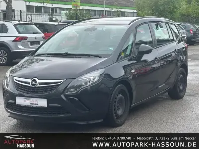 Gebraucht Opel Zafira Tourer Edition 131 PS (96 kW) 2015 Karbonschw graphitschw midnigh Van / Kleinbus