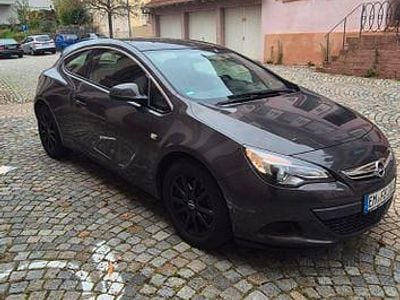 Opel Astra GTC