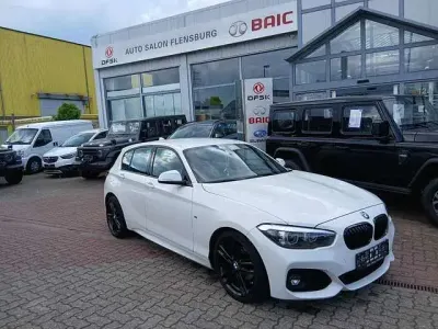 Gebraucht BMW 118 M Sport 136 PS (100 kW) 2018 Alpinweiss iii Kleinwagen