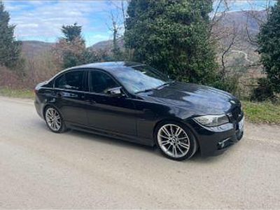 Gebraucht BMW 320 Sport Line 184 PS (135 kW) 2010 Schwarz Limousine