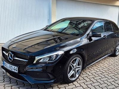 Gebraucht Mercedes CLA220 Shooting Brake 184 PS (135 kW) 2018 Schwarz Kombi