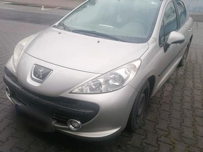 Usata Peugeot 207 95 CV (69 kW) 2009 Argento Utilitaria