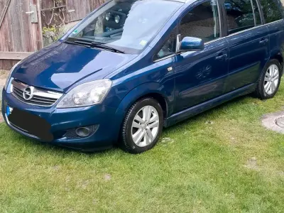 Gebraucht Opel Zafira Sport 145 PS (106 kW) 2010 Blau Van / Kleinbus