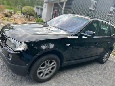 Schwarz Gebraucht 2010 BMW X3 SUV | 4.700 € (Fairer Preis)
