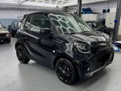 Gebraucht Smart ForTwo Coupé Exclusive 60 kW (82 PS) 2021 Schwarz Cabrio