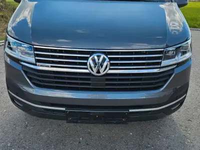 Second-hand VW Multivan Comfortline 150 CP (110 kW) 2022 Gri Monovolum
