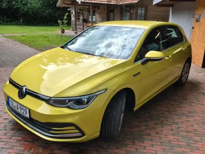 Gebraucht VW Golf VII Highline 150 PS (110 kW) 2020 Gelb