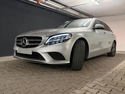 Gebraucht Mercedes C180 Avantgarde 156 PS (114 kW) 2021 Grau Kombi
