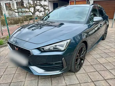 Second-hand Cupra Leon VZ 245 CP (180 kW) 2021 Gri Break