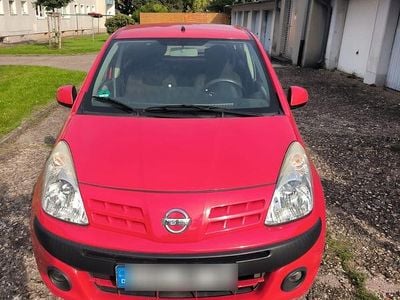 Nissan Pixo