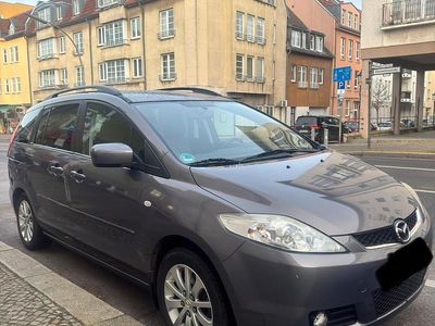 Grau Gebraucht 2007 Mazda 5 Van / Kleinbus | 2.400 € (Fairer Preis)