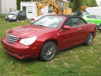 Usado Chrysler Sebring Cabriolet Limited 140 CV (102 kW) 2007 Rojo Descapotable