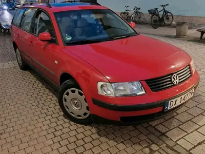 Używany VW Passat 100 KM (73 kW) 1999 Czerwony Kombi