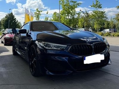 BMW 840