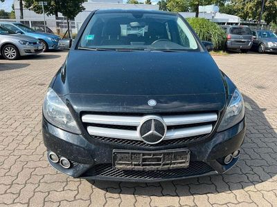 Mercedes B180