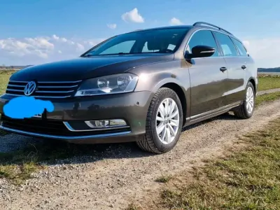 Usata VW Passat 170 CV (125 kW) 2012 Marrone Station wagon