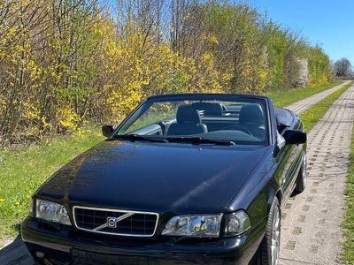 Usata Volvo C70 200 CV (147 kW) 2004 Nero Cabrio