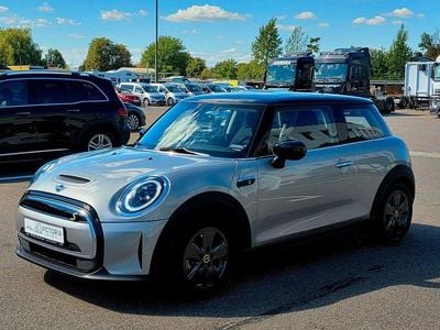 Gebraucht Mini Cooper SE Essential 135 kW (184 PS) 2023 Silber Kleinwagen