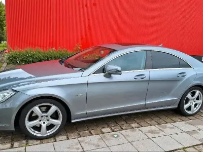 Gebraucht Mercedes CLS350 265 PS (194 kW) 2011 Silber Coupé